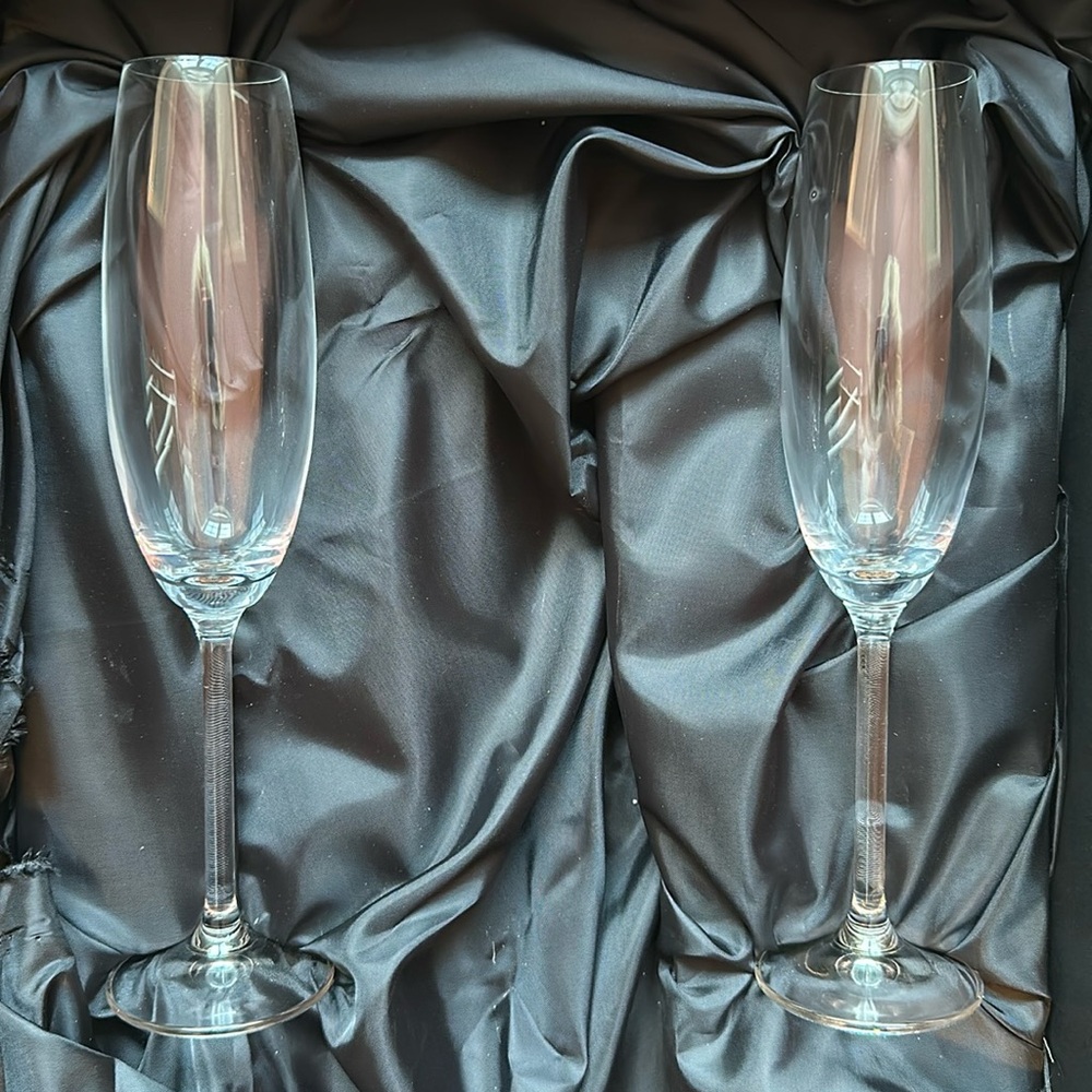 NWOT 2 Champaign Glasses